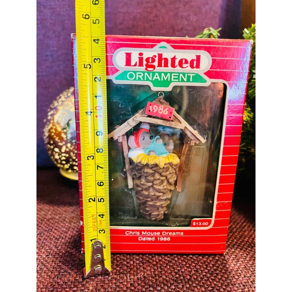 Vintage Hallmark Holiday Magic Chris Mouse Dreams 1986 - Picture 9 of 12